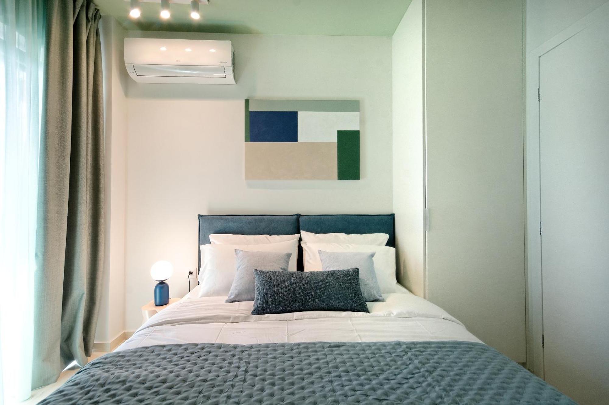 One-Bedroom Apartment Balcony